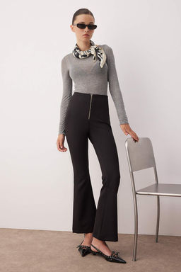 Siyah Flare Fermuar Detayl? Bootcut Pantolon TWOAW26PL00049