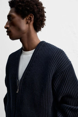 ZIP-UP TEXTURED CARDIGAN - Zara фото 5