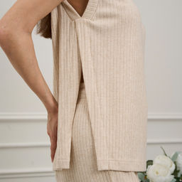 Жилет J.597 бежевый