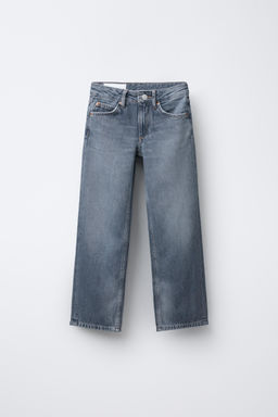 STRAIGHT LEG JEANS