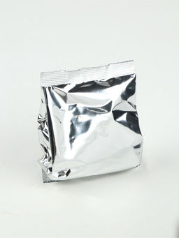 Подарочный набор новогодний «С новым годом»: чай весовой чёрный/зелёный, чай в пакетиках, печенье, кофе, арахис, драже