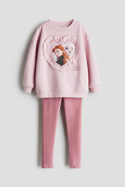 Conjunto de sudadera y leggings