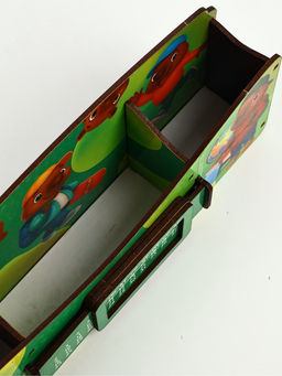 Органайзер для канцелярских предметов «Капибара», вечный календарь