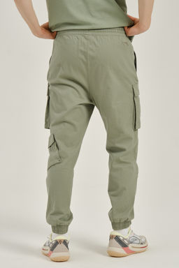 Брюки карго Зеленый