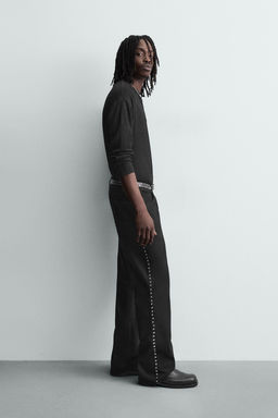 FLARE FIT JEANS WITH STUDS - Zara фото 4