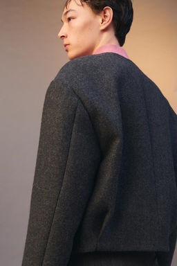 LIMITED EDITION CROPPED FIT BLAZER - Zara фото 6