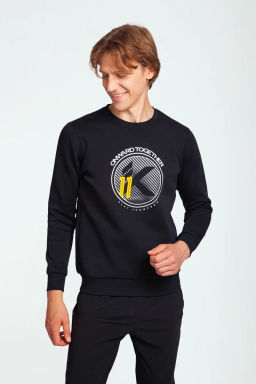 Свитшот Черный