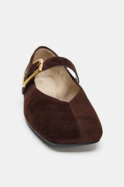 SUEDE BALLERINA FLATS WITH BUCKLE - Zara фото 5