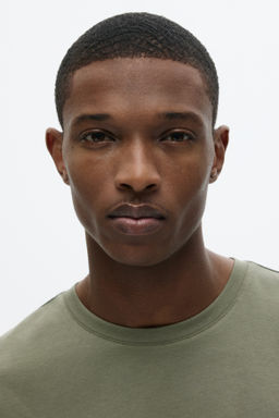Camiseta Slim Fit - H&m фото 10