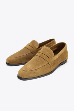 SPLIT SUEDE LOAFERS