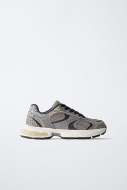 ZAPATILLA DEPORTIVA MULTIPIEZAS / Negro