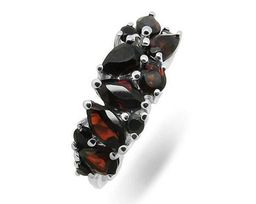 Кольцо из серебра гранат, Нина