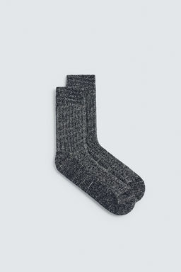 TWISTED YARN SOCKS
