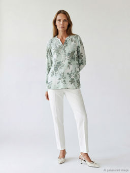 Ka??k Yaka ?i?ekli Bluz