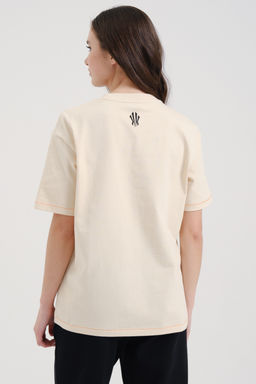 Футболка Молочный