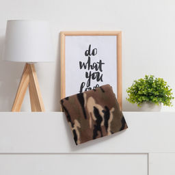 Плед флисовый «Экономь и Я. Камуфляж», 150×130 см, плотность 160 г/м²