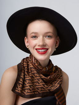 Большой, мягкий, тонкий и очень нежный платок с рисунком - Tantino фото 6