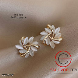 Женские серьги лепестки по кругу