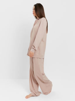 Костюм женский: рубашка, брюки, топ, KAFTAN Base, размер 48, пудровый
