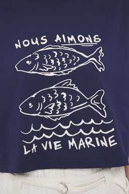 TRENDYOLMILLA Lacivert %100 Pamuk Relaxed/Rahat Kal?p Crop Bask?l? Orme T-Shirt TWOSS25TS00080 фото 3