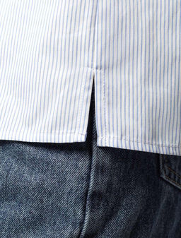 VILATTE / Блузка с застежкой манжета в стиле запонки  фото 6