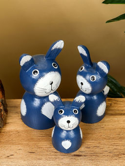 Набор сувенирный Зайки, h=14 см, h=12 см, h=9 см, дерево, синий