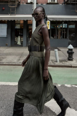 MIDI CONTRAST DRESS WITH BELT - Zara фото 5