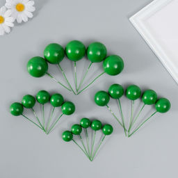 Декор для творчества «Шарики зелёные», d=2; 3; 3.5 и 4 см, набор 20 шт.