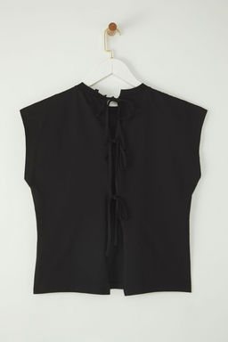 TRENDYOLMILLA Siyah %100 Pamuk Ay Kol Baglama Detayl? Bisiklet Yaka Orme T-Shirt TWOSS25TS00156  фото 6