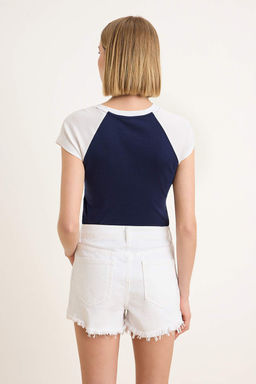 Ac?k Mavi Y?rt?k Detayl? Ekstra Mini Denim Sort TWOSS26SR00218 - Trendyolmilla фото 8