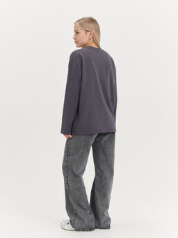 Лонгслив оверсайз с велюровым эффектом "Графит" женский