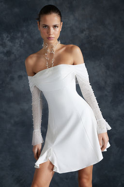 TRENDYOLMILLA Bridal Beyaz A-Kesim Astarl? Dokuma K?sa Dugun/Nikah S?k Abiye Elbise TPRSS24EL00117