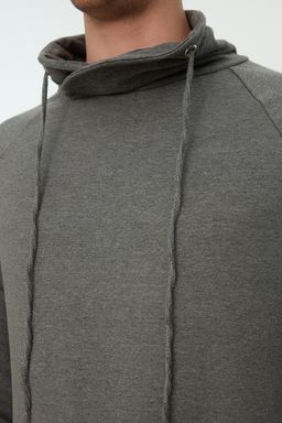 Antrasit Regular/Normal Kesim Degaje Yaka Uzun Kollu Sardonsuz Sweatshirt TMNAW21SW0302