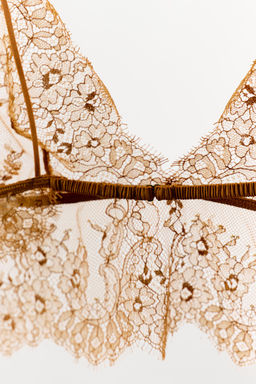 LACE TRIANGLE BRALETTE - Zara фото 5