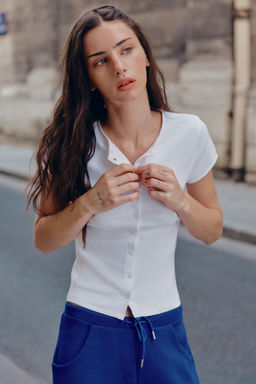 PLEATED ZIP T-SHIRT - Zara фото 26