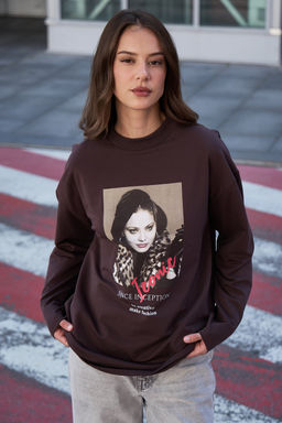 Лонгслив оверсайз с принтом