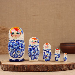 Матрёшка деревянная «Оля», белое платье, 5-кукольная, 16 см