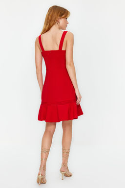 K?rm?z? Nervur Detayl? Etegi Volanl? Ask?l? A Kesim Dokuma Mini Elbise TWOSS20EL2504