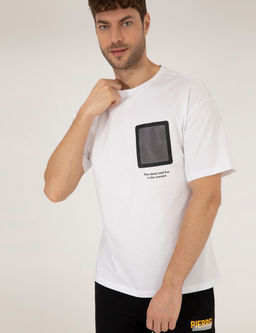 Beyaz Comfort Fit Bask_l_ Bisiklet Yaka Ti__rt