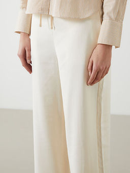 Beli Lastikli Geni? Pa?a Kad?n Pantolon