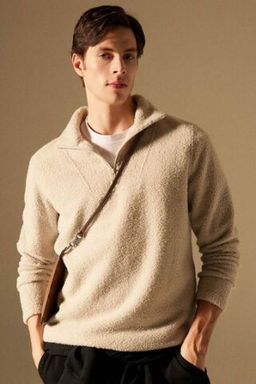 Regular Fit Dik Yaka Fermuarl? Pelus Sweatshirt