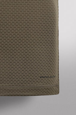 CAMISETA TANK PRIMERA CAPA GRAVEL / Gris topo