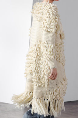 LONG FRINGED KNIT COAT - Zara фото 7