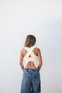 KNIT CUT-OUT BACK TOP - Zara фото 9