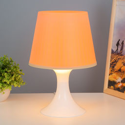 Настольная лампа 1340005 1хE14 15W бежевый d=19.5 высота 28 см RISALUX