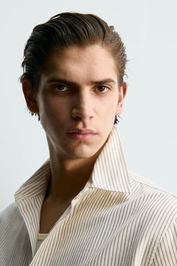 STRIPED TEXTURED OXFORD SHIRT - Zara фото 5
