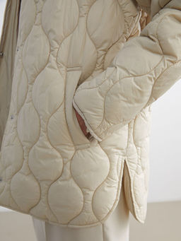 Kap??onlu Kapitone Kad?n ?i?me Mont