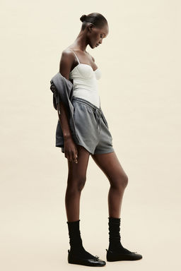 Pantalon corto en sudadera - H&m фото 3