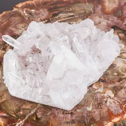 Друза Горного Хрусталя на подставке