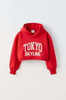 SLOGAN ISLEMELI KAPUSONLU CROPPED SWEATSHIRT
